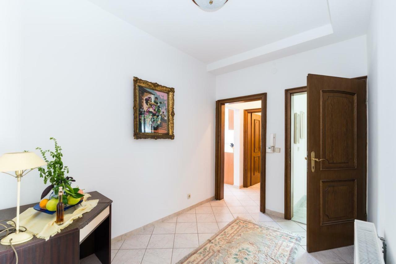 Apartments Victoria زادار المظهر الخارجي الصورة